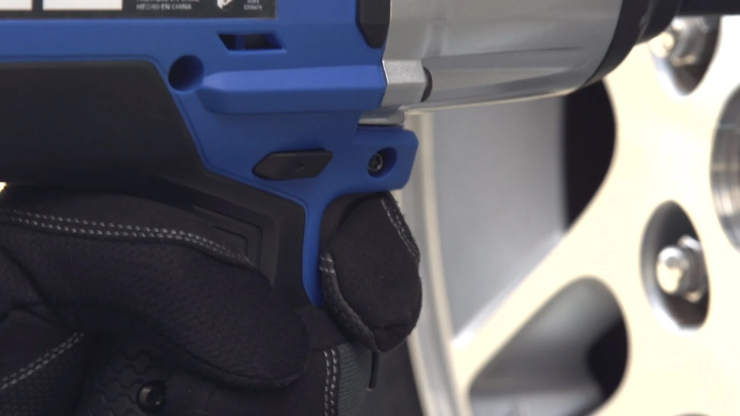 Cheap ✔️ Kobalt Impact Wrenches 24-volt Max Variable Speed Brushless 1/2-in Drive Cordless Impact Wrench (1-Battery Included) ✨ 5 Cheap ✔️ Kobalt Impact Wrenches 24-volt Max Variable Speed Brushless 1/2-in Drive Cordless Impact Wrench (1-Battery Included) ✨ - Image 5