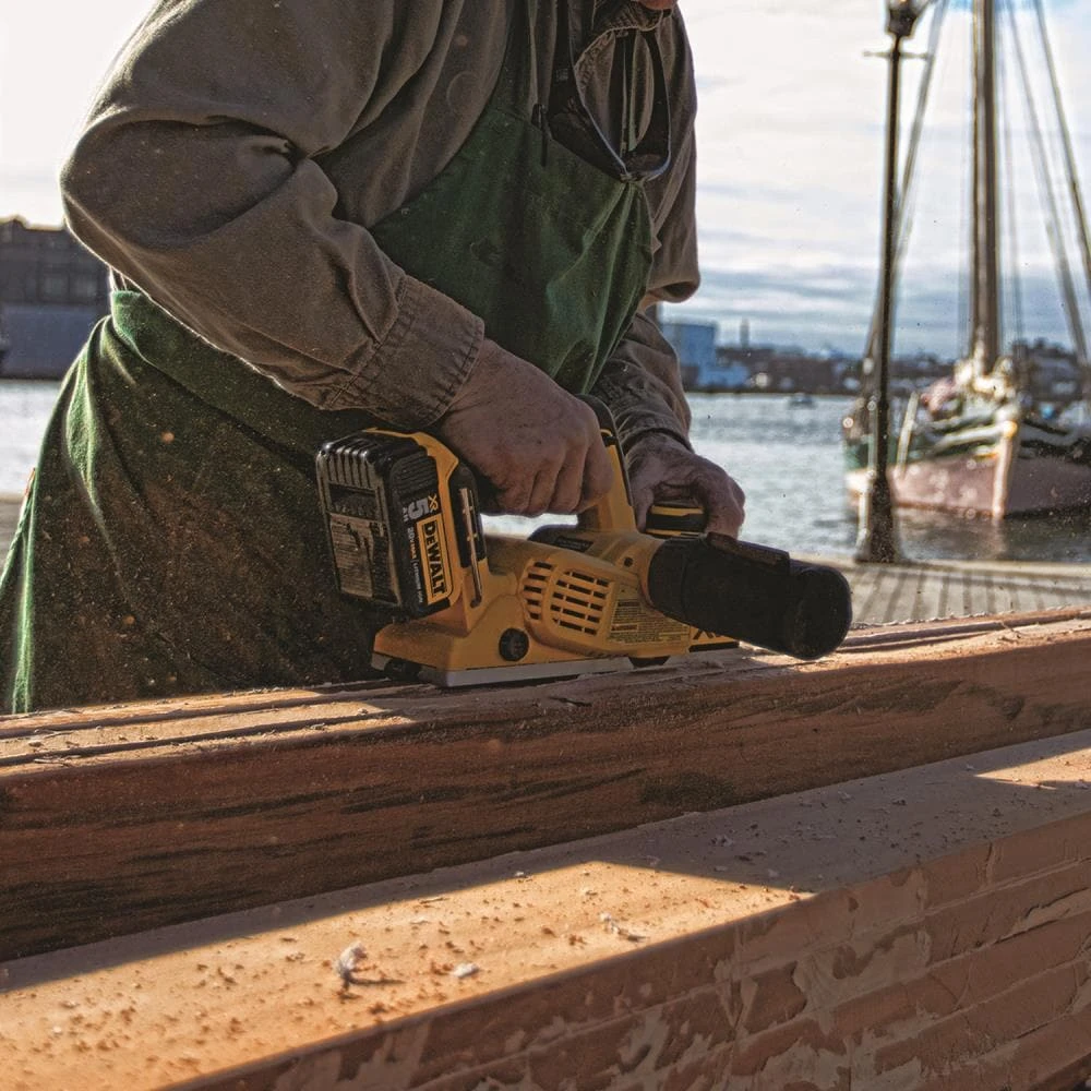 Best Pirce π DEWALT Planers XR 3.25-in W 20-volt Max Handheld Planer β 9 Best Pirce π DEWALT Planers XR 3.25-in W 20-volt Max Handheld Planer β - Image 9