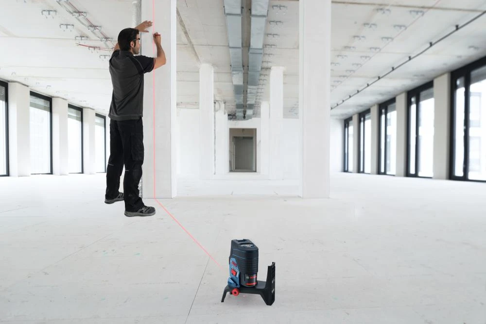 Outlet β¨ Bosch Laser Levels VisiMax 100-ft Red Beam Self-Leveling Cross-line Cross Laser Level with Plumb Points and Level π 4 Outlet β¨ Bosch Laser Levels VisiMax 100-ft Red Beam Self-Leveling Cross-line Cross Laser Level with Plumb Points and Level π - Image 4