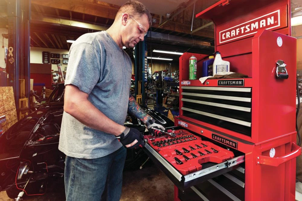Brand new ❤️ CRAFTSMAN Bottom Tool Cabinets 2000 Series 26.5-in W x 37.5-in H 5-Drawer Steel Rolling Tool Cabinet (Red) ✨ 23 Brand new ❤️ CRAFTSMAN Bottom Tool Cabinets 2000 Series 26.5-in W x 37.5-in H 5-Drawer Steel Rolling Tool Cabinet (Red) ✨ - Image 23