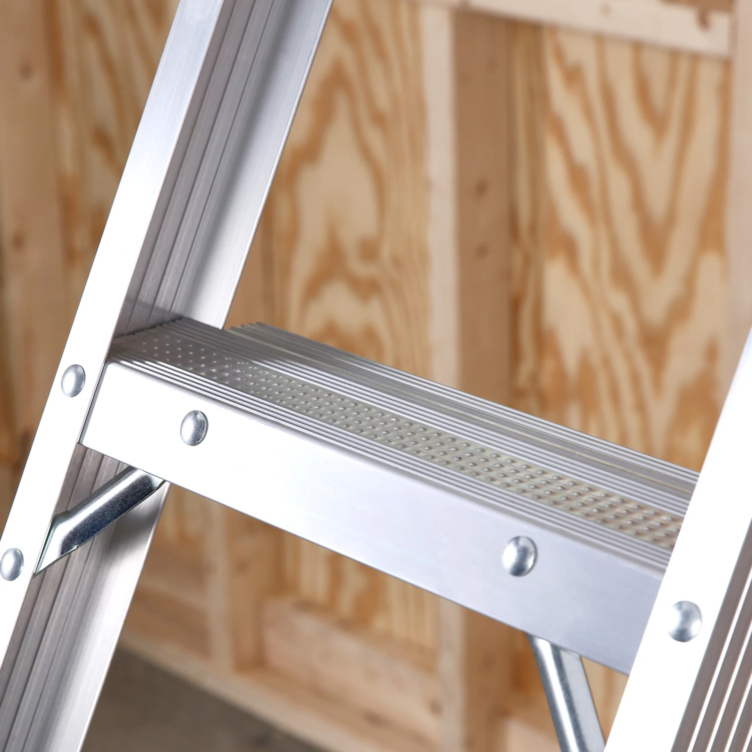 New ⭐ Century Attic Ladders Elite 7.67-ft to 10.25-ft Type IAA Aluminum Attic Ladder ⌛ 5 New ⭐ Century Attic Ladders Elite 7.67-ft to 10.25-ft Type IAA Aluminum Attic Ladder ⌛ - Image 5